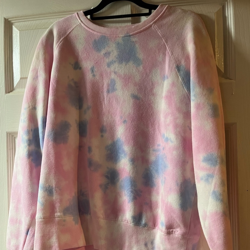 Forever 21 tie dye sweater